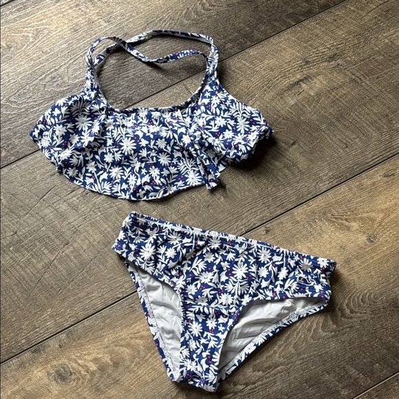 Vineyard Vines Other - Vineyard Vines 2pc swimsuit